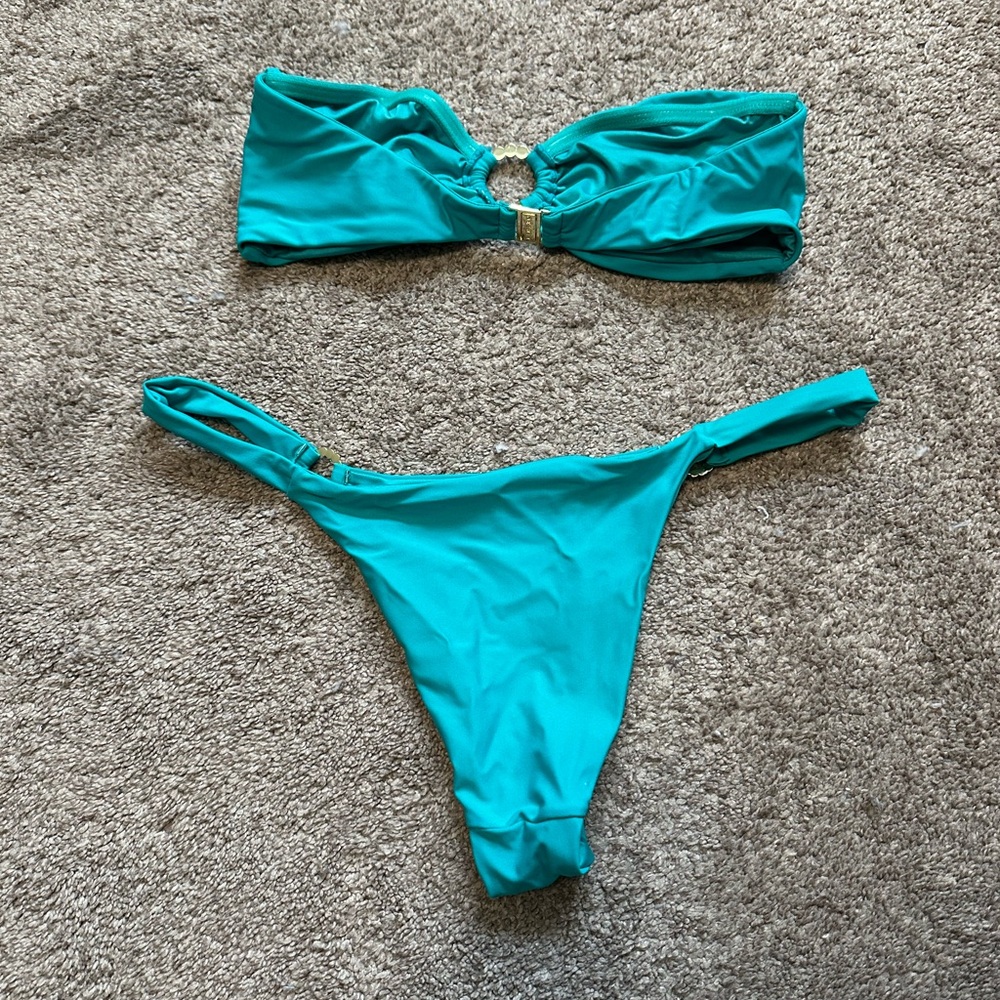 Meshki Bikini Set - Picture 2 of 3